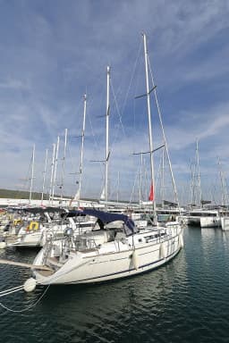 Sun Odyssey 45 in Sukošan / D-Marin Dalmacija Marina thumbnail 7