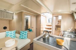 Oceanis 41.1 in Castiglioncello / Marina Cala de' Medici thumbnail 3