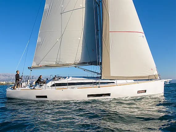 Salona 46 in Kaštel Gomilica / Marina Kaštela - image 1