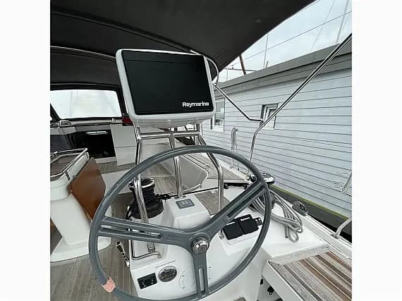 Elan Impression 50 in Mallorca / Palma de Mallorca / La Lonja Marina Charter - Photo 3