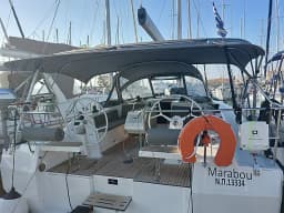 Bavaria C42 in Lefkada / D-Marin Marina Lefkas thumbnail 2