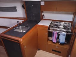 Sun Odyssey 349 in Skopelos / Loutraki Harbour thumbnail 14