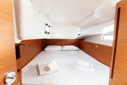 Sun Odyssey 490 in Nikiti - Chalkidiki / Nikiti thumbnail 15