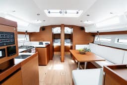 Sun Odyssey 490 in Nikiti - Chalkidiki / Nikiti thumbnail 17