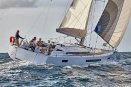Sun Odyssey 490 in Nikiti - Chalkidiki / Nikiti thumbnail 19