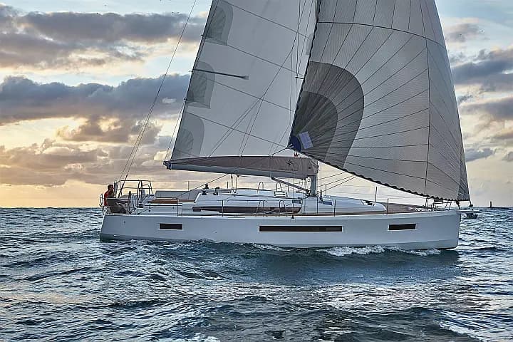 Sun Odyssey 490 in Nikiti - Chalkidiki / Nikiti - Photo 4
