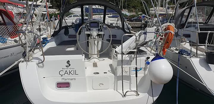 Oceanis 34 in Marmaris / Netsel Marmaris Marina - Photo 4