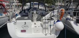 Oceanis 34 in Marmaris / Netsel Marmaris Marina thumbnail 3