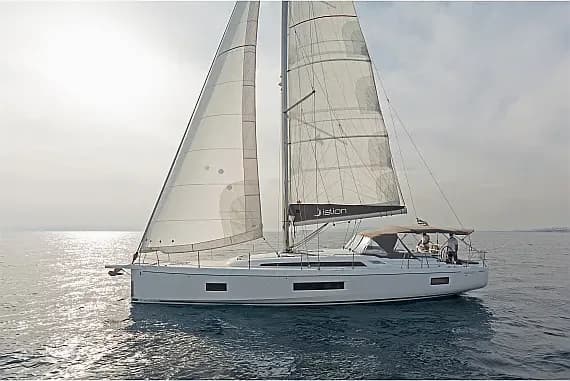 Oceanis 51.1 in Lefkada / D-Marin Marina Lefkas - Photo 1