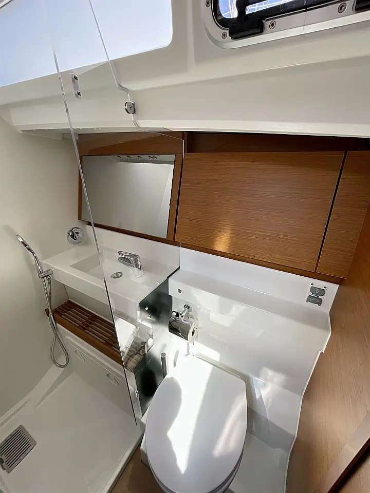 Sun Odyssey 440 in Marmaris / Netsel Marmaris Marina - Photo 5
