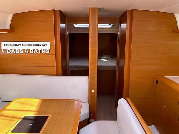 Sun Odyssey 479 in Sicily / Capo d'Orlando Marina - Photo 3