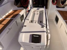 Sun Odyssey 479 in Sicily / Capo d'Orlando Marina thumbnail 6