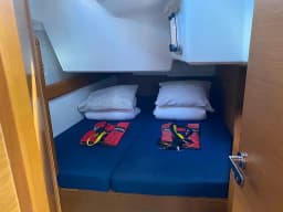 Sun Odyssey 519 in Mallorca / Palma de Mallorca / La Lonja Marina Charter thumbnail 5