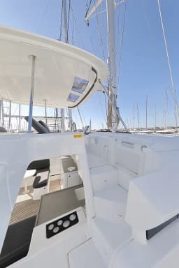 Lagoon 46 in Sukošan / D-Marin Dalmacija Marina thumbnail 14