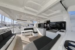 Lagoon 46 in Sukošan / D-Marin Dalmacija Marina thumbnail 9