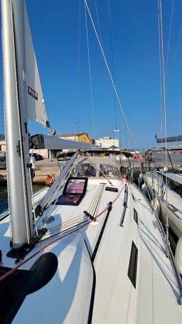 Bavaria Cruiser 40 in Volos / Port of Volos thumbnail 7