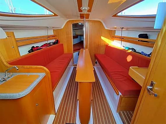 Maxus 28 Standard in Saint-Quay-Portrieux / Port d'Armor - Photo 3
