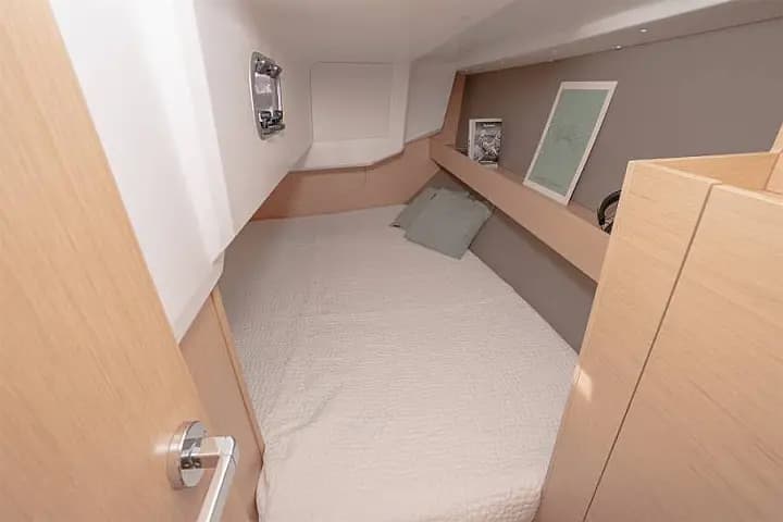 Oceanis 30.1 in Saint-Quay-Portrieux / Port d'Armor - Photo 4