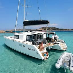 Lagoon 450 Fly in Sardinia / Porto Pollo / Porto di Porto Pollo thumbnail 6