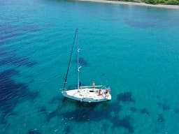 Oceanis 37 in Lefkada / Nikiana Marina thumbnail 6