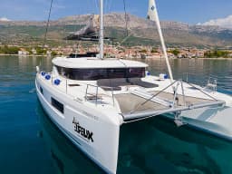Lagoon 46 in Kaštel Gomilica / Marina Kaštela thumbnail 30