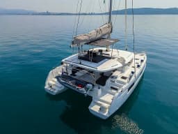 Lagoon 46 in Kaštel Gomilica / Marina Kaštela thumbnail 33
