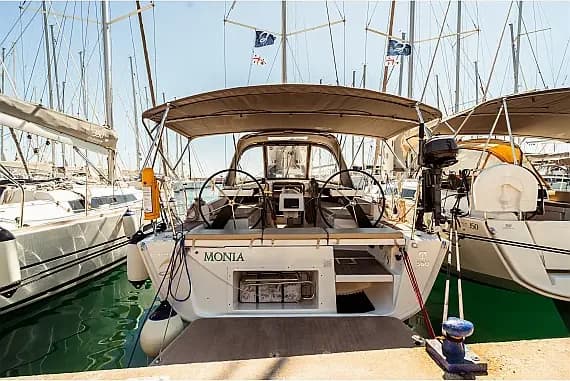 Dufour 360 Grand Large in Sardinia / Portisco / Marina di Portisco - image 1