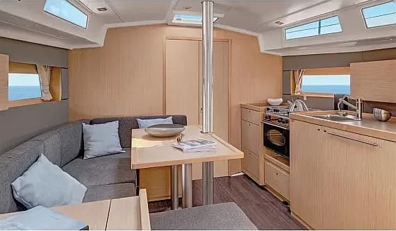 Oceanis 38.1 in Orhaniye / Marti Marina - Photo 3