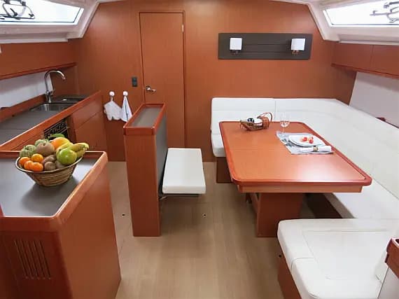 Bavaria Cruiser 46 in São Miguel / Ponta Delgada - Photo 3
