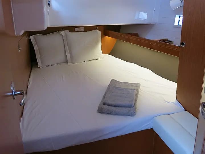 Bavaria Cruiser 46 in São Miguel / Ponta Delgada - Photo 5