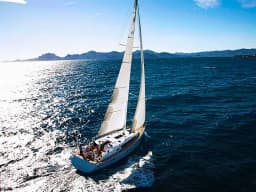 Bavaria Cruiser 46 in São Miguel / Ponta Delgada thumbnail 6