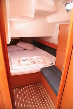Bavaria Cruiser 41 in Fethiye / Ece Marina thumbnail 8