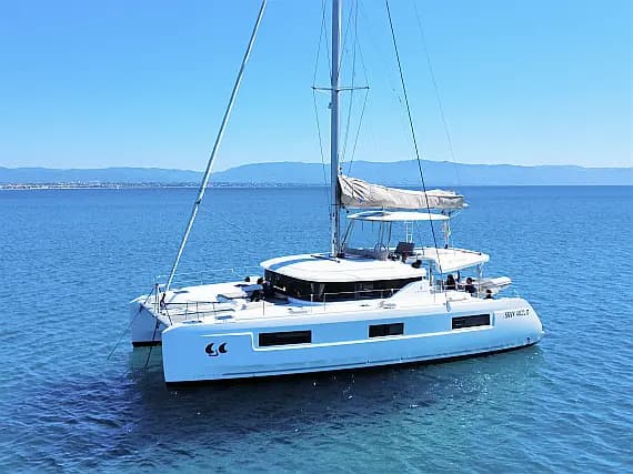 Lagoon 46 in Sardinia / Cagliari / Marina di Cagliari - Photo 1