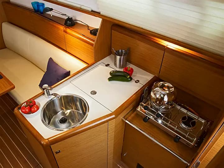 Sun Odyssey 30i in Yerseke - Photo 4