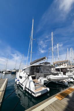 Astréa 42 in Zadar / Marina Zadar thumbnail 8