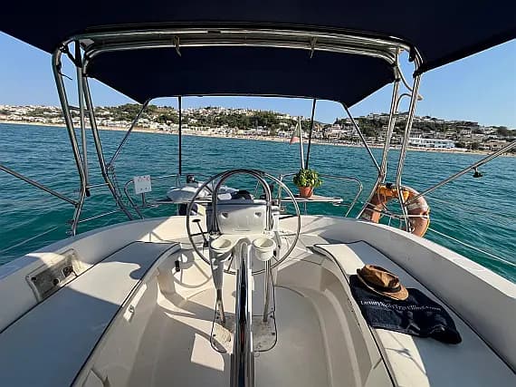 Hunter 320 in Sicily / Castellammare del Golfo / Porto di Castellammare del Golfo - Photo 1
