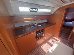 Bavaria Cruiser 41 in Corfu / Gouvia / D-Marin Marina Gouvia thumbnail 5