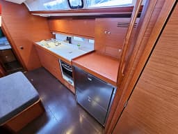 Dufour 460 Grand Large in Kaštel Gomilica / Marina Kaštela thumbnail 11