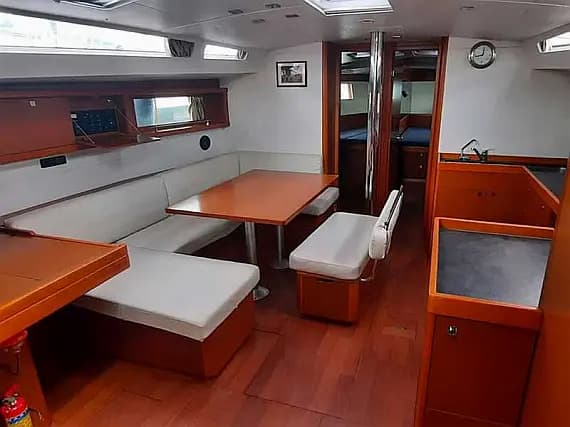 Oceanis 48 in Punta Ala - Photo 3