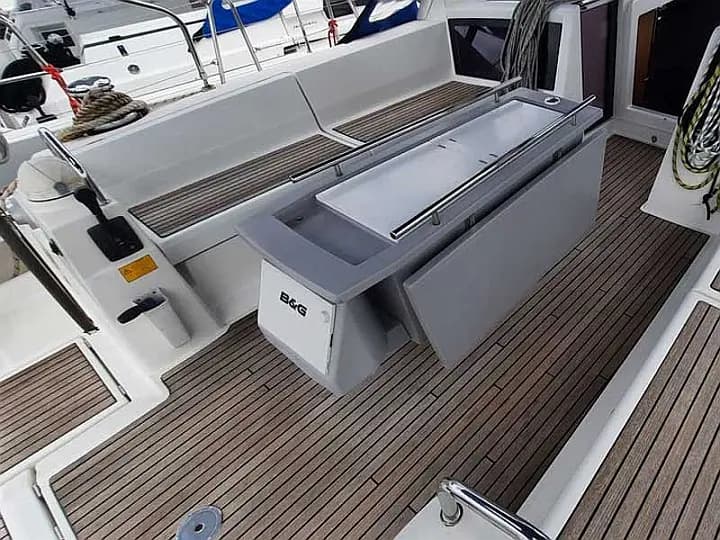 Oceanis 48 in Punta Ala - Photo 4