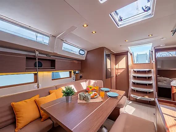 Oceanis 46.1 in Split / ACI Marina Split - Photo 4