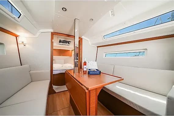 Sun Odyssey 350 in Preveza Main Port - Photo 3