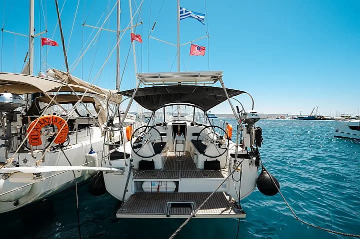 Sun Odyssey 350 in Preveza Main Port - Photo 5