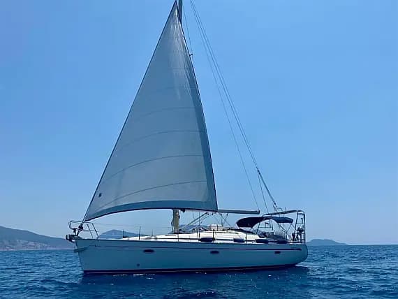 Bavaria 42 in Salamina / Salamis Yachting Club - image 1