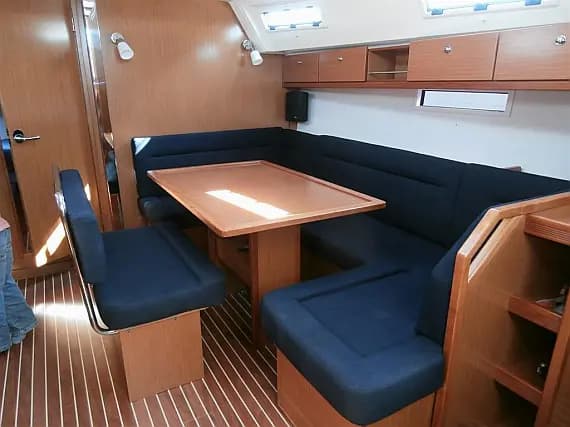 Bavaria Cruiser 40 in Lefkada / D-Marin Marina Lefkas - Photo 3