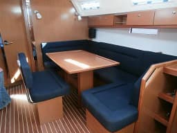 Bavaria Cruiser 40 in Lefkada / D-Marin Marina Lefkas thumbnail 2