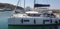 Lagoon 42 in Tropea / Porto di Tropea thumbnail 9