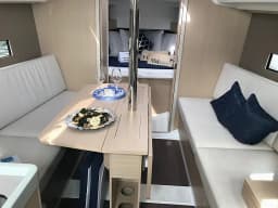 Oceanis 30.1 in Sardinia / Portisco / Cala dei Sardi thumbnail 12