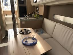 Oceanis 30.1 in Sardinia / Portisco / Cala dei Sardi thumbnail 13