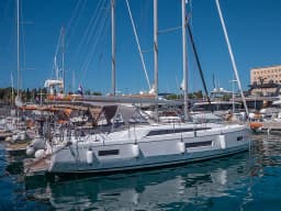 Oceanis 40.1 in Split / ACI Marina Split thumbnail 6